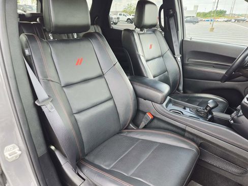 Used 2023 Dodge Durango GT image 19