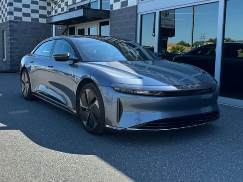 Used 2024 Lucid Air Touring AWD/4WD image 1