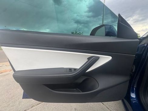 Used 2020 Tesla Model 3 Long Range AWD/4WD image 16