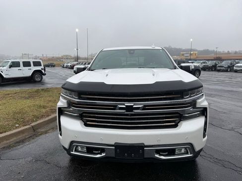 Used 2019 Chevrolet Silverado 1500 High Country image 3