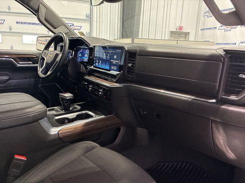 Used 2024 Chevrolet Silverado 1500 LT w/ All Star Edition Plus image 51