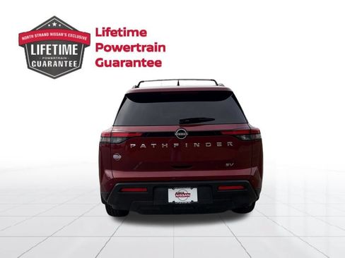 Certified 2022 Nissan Pathfinder SV FWD image 4