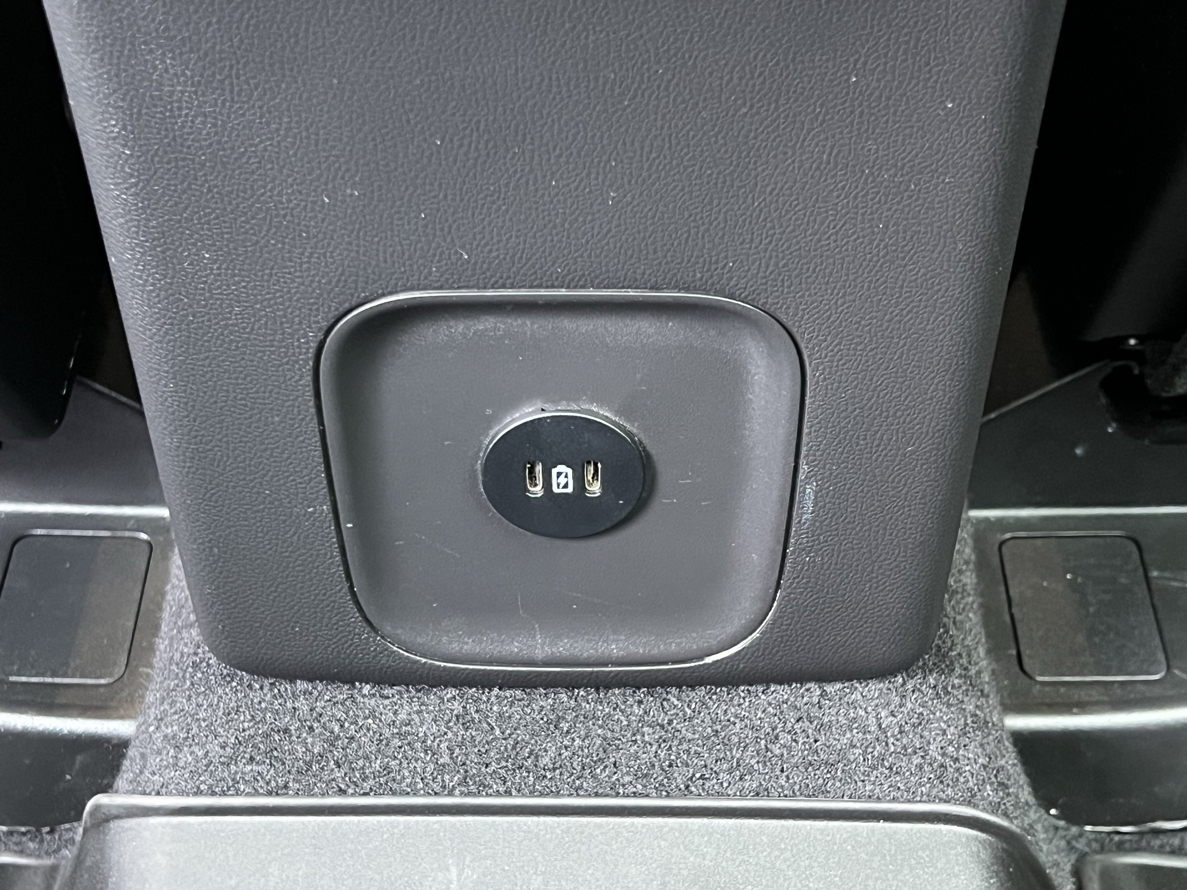 Used 2023 Ford Escape Platinum w/ Premium Technology Package AWD/4WD image 41