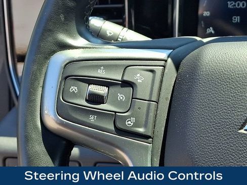 Used 2024 Chevrolet Silverado 1500 LT AWD/4WD image 7