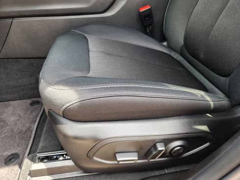 New 2025 Jeep Grand Cherokee Laredo X image 17