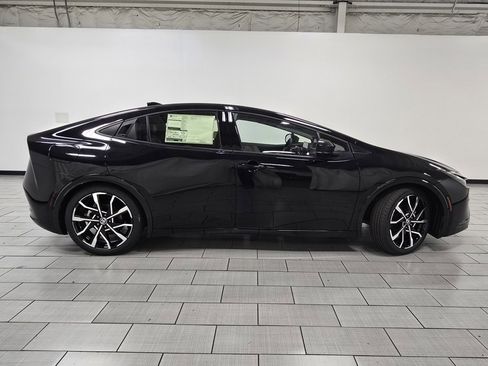 New 2026 Toyota Prius Plug-In Hybrid image 19