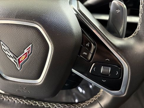 Used 2021 Chevrolet Corvette Stingray Coupe w/ 1LT image 28