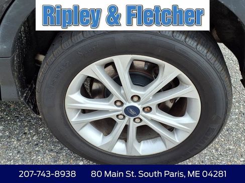 Used 2017 Ford Escape SE AWD/4WD image 10