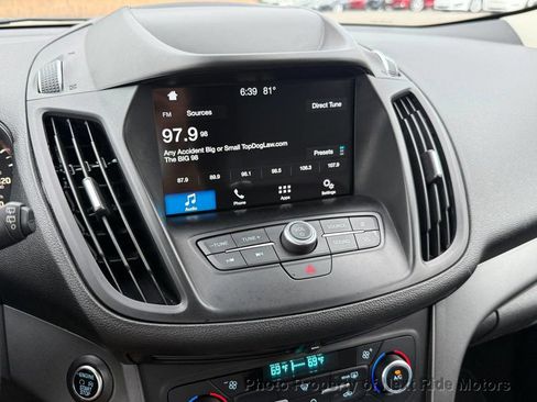 Used 2019 Ford Escape SE FWD image 19