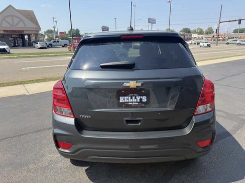 Used 2019 Chevrolet Trax LS w/ Tint and Cruise Package FWD image 4