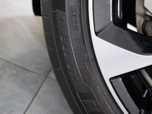 Used 2023 Ford Mustang Mach-E Premium image 36