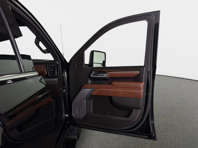 Used 2025 GMC Sierra 2500 Denali Ultimate AWD/4WD image 22