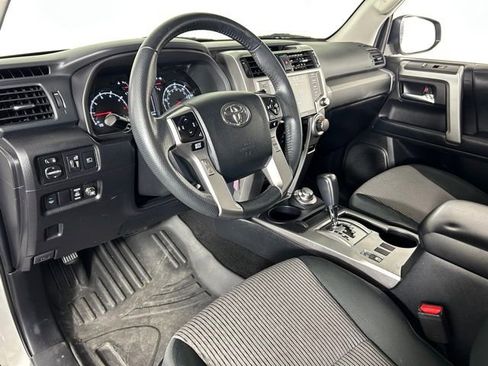 Used 2021 Toyota 4Runner SR5 AWD/4WD image 14