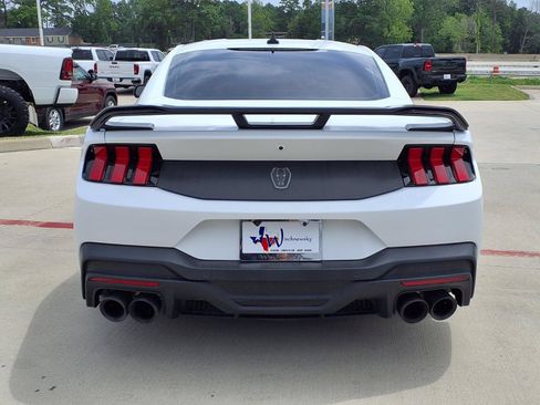 Used 2024 Ford Mustang Dark Horse RWD image 7