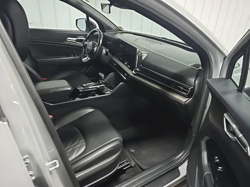 Used 2023 Kia Sportage X-Line w/ X-Line Premium Package AWD/4WD image 16