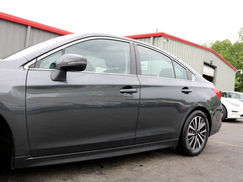 Used 2019 Subaru Legacy 2.5i Premium image 8