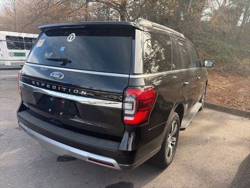 Used 2022 Ford Expedition Limited image 26