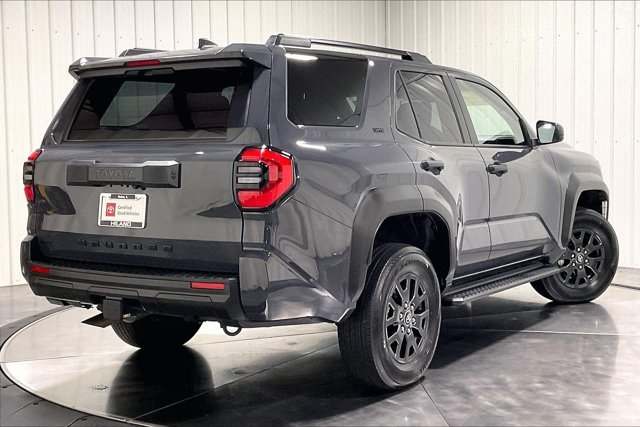 Certified 2025 Toyota 4Runner SR5 AWD/4WD image 14