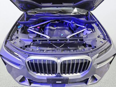 Used 2026 BMW X7 xDrive40i AWD/4WD image 22