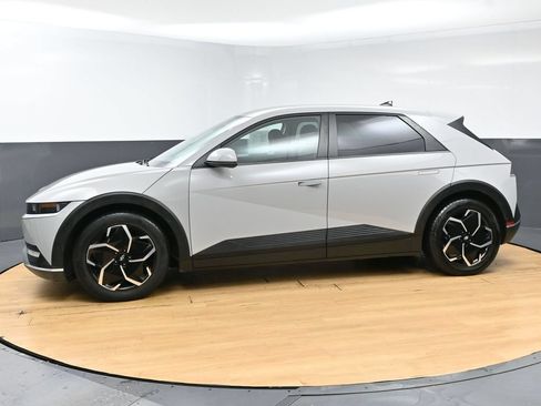 Used 2024 Hyundai Ioniq 5 SEL RWD image 6