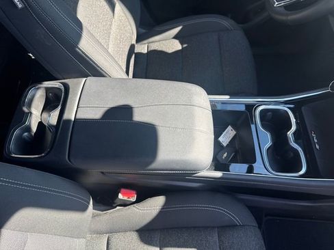 Certified 2025 Chevrolet Traverse LT image 13