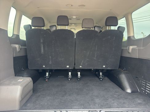 Used 2022 Ford Transit 350 XLT image 24