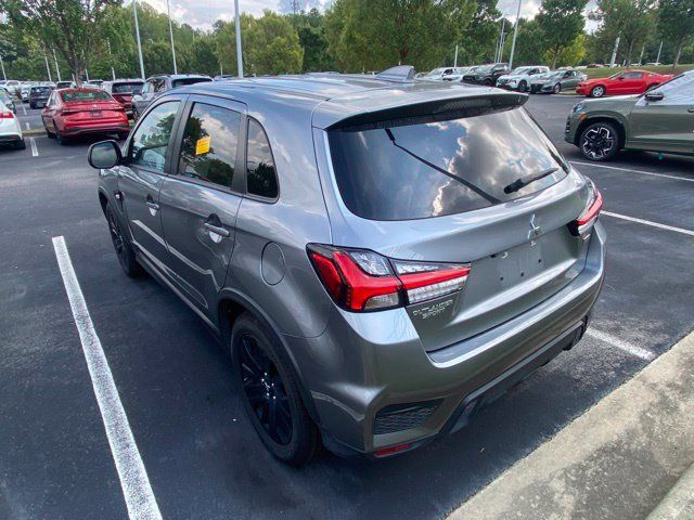 Used 2025 Mitsubishi Outlander Sport LE AWD/4WD image 3