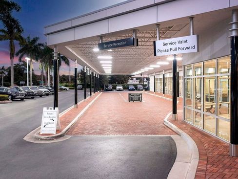 Certified 2024 Mercedes-Benz GLE 350 4MATIC image 37