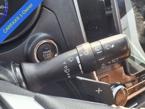 Used 2018 Subaru Outback 2.5i Touring image 23