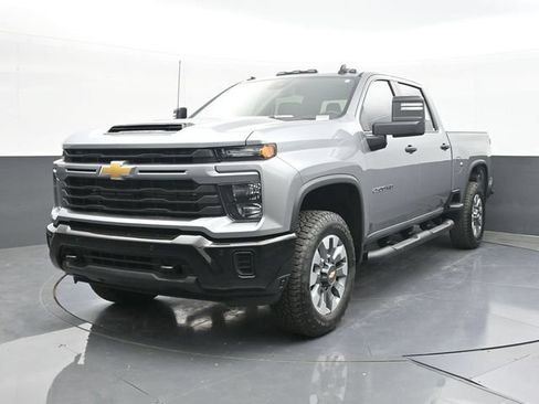 New 2026 Chevrolet Silverado 2500 Custom w/ Custom Value Package AWD/4WD image 3