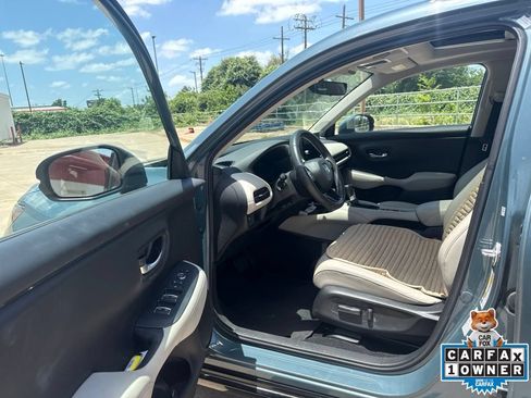Used 2024 Honda HR-V EX-L image 9