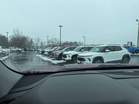 Certified 2022 GMC Acadia AT4 w/ Technology Package image 13