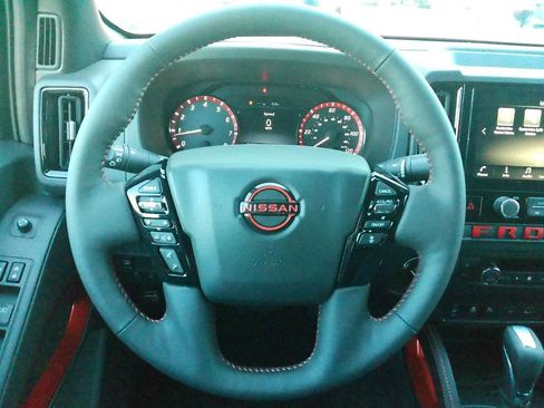 New 2026 Nissan Frontier PRO-4X w/ Pro-4x Convenience Package image 28