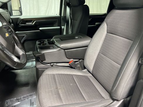 Used 2024 Chevrolet Silverado 2500 LT image 24