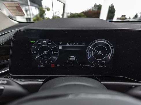 Used 2023 Kia Niro Wave w/ Wave Preserve Package FWD image 10