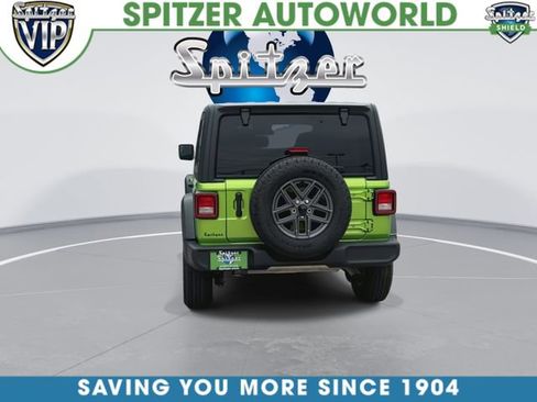 Used 2025 Jeep Wrangler Unlimited Sport AWD/4WD image 8