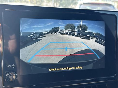 Used 2023 Toyota Corolla SE image 29