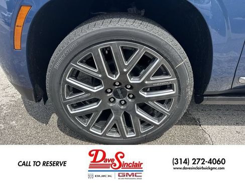 New 2026 GMC Yukon XL Denali Ultimate AWD/4WD image 10