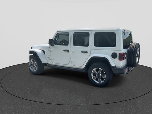 Used 2024 Jeep Wrangler Unlimited Sahara w/ Safety Group AWD/4WD image 6