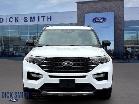 Certified 2020 Ford Explorer XLT w/ Equipment Group 202A image 2