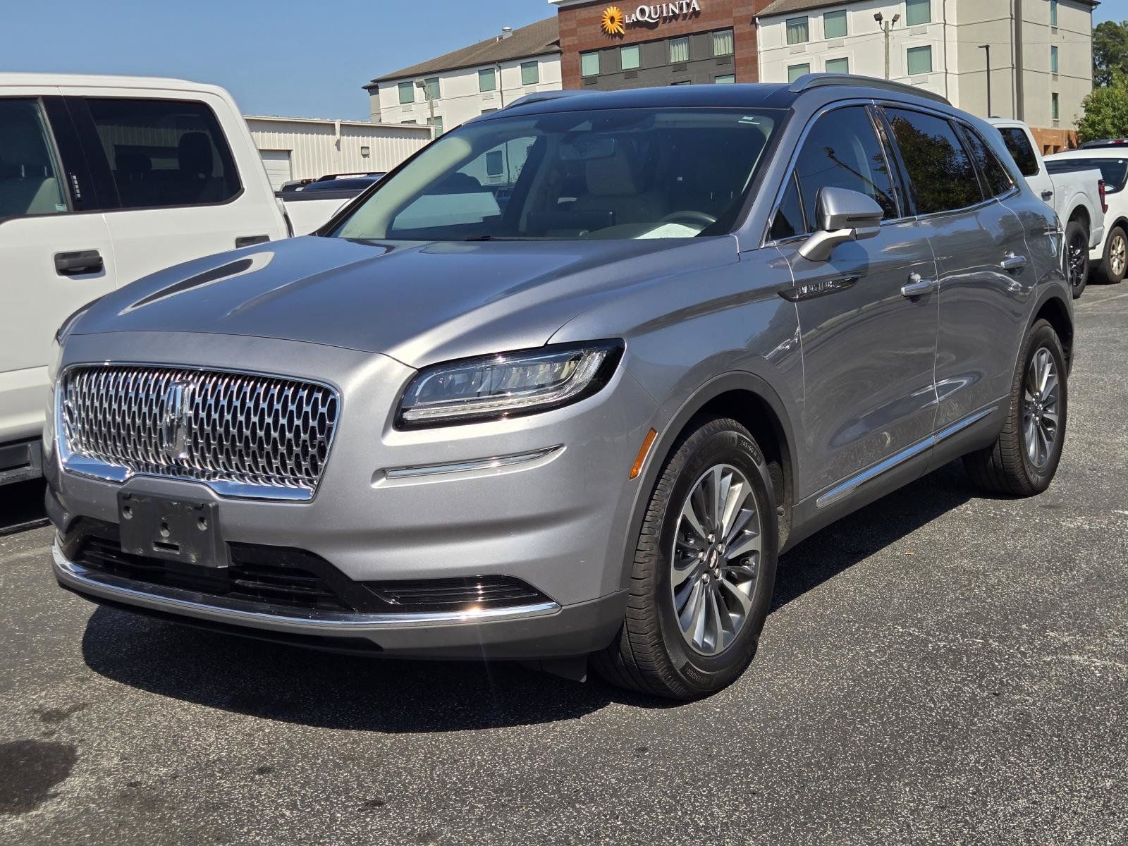 Used 2021 Lincoln Nautilus Reserve FWD image 1