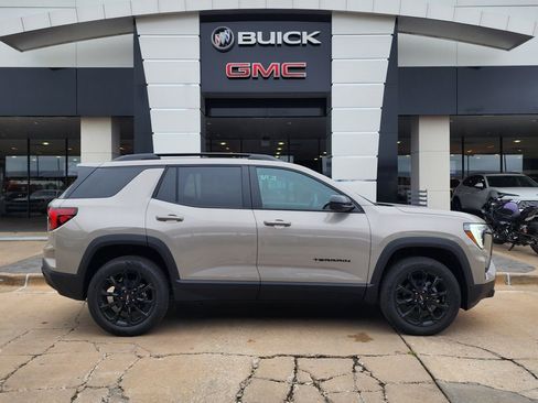 New 2026 GMC Terrain Elevation w/ Black Edition image 3