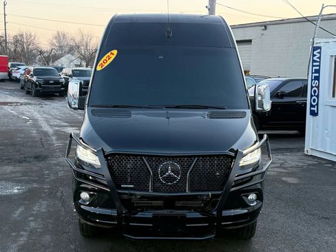 Used 2021 Mercedes-Benz Sprinter 3500 w/ Comfort Plus Package image 22