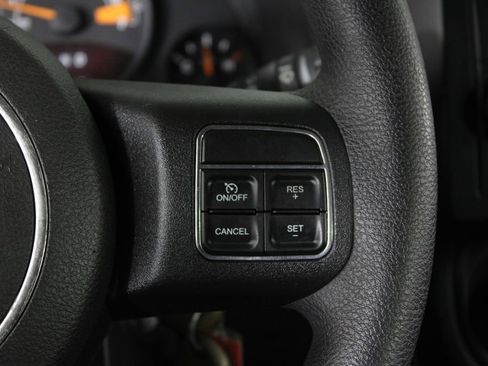 Used 2017 Jeep Compass Sport image 21