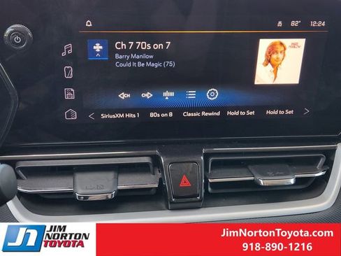 Used 2025 Chevrolet TrailBlazer LT AWD/4WD image 19