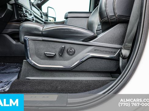 Used 2024 Ford F250 Platinum image 24