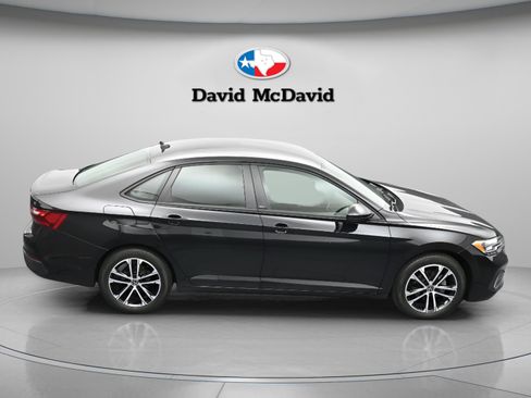 Used 2024 Volkswagen Jetta Sport FWD image 43