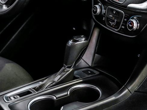 Used 2021 Chevrolet Equinox LT w/ LPO, Cargo Package image 29