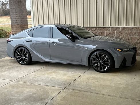 Used 2025 Lexus IS 350 F Sport RWD image 2