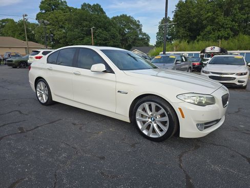 Used 2011 BMW 535i Sedan RWD image 3